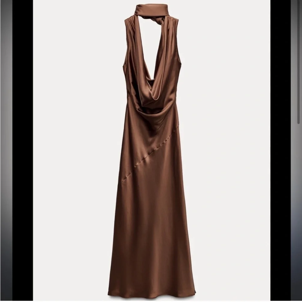 NWT Zara dress gown scarf satin neck
🚨FIRM PRICE NO DISCOUNT ON THIS DRESS - Picture 1 of 13